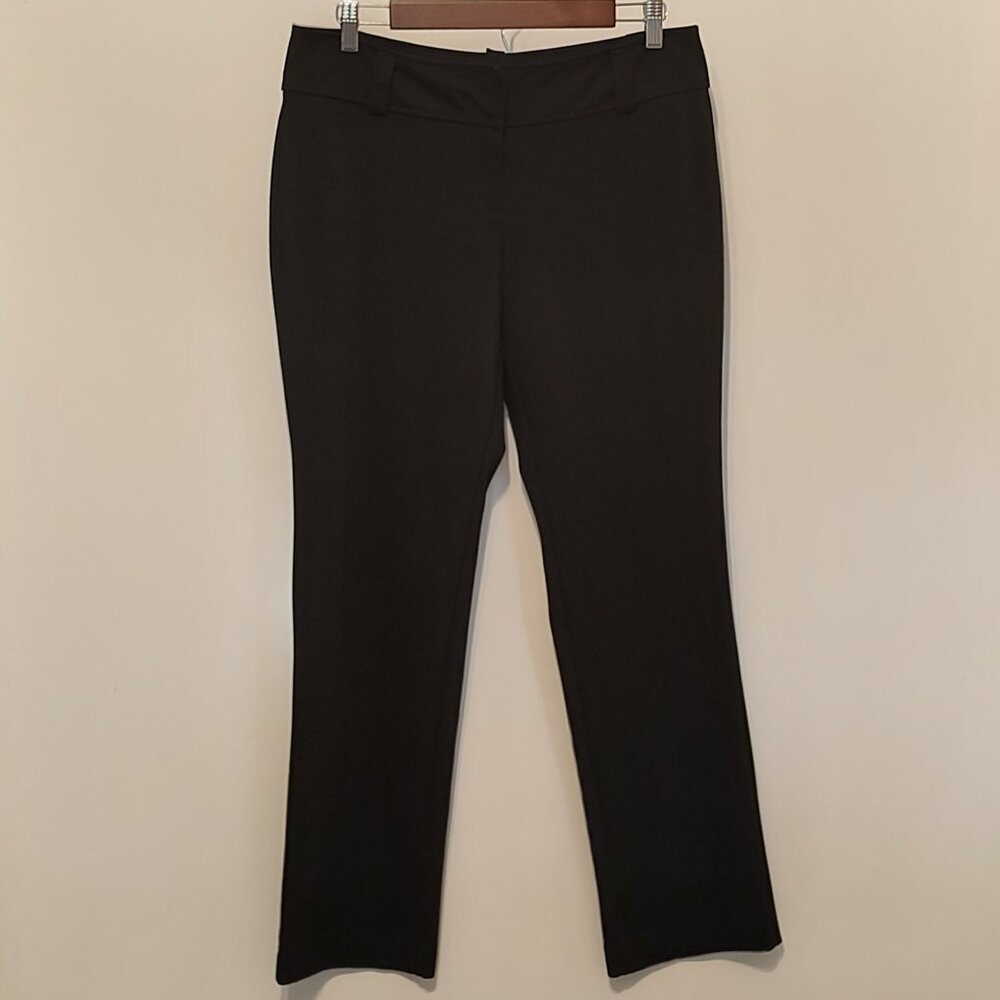 Women's New York & Company Stretch Straight Leg Dress Pants in Black in Size 10